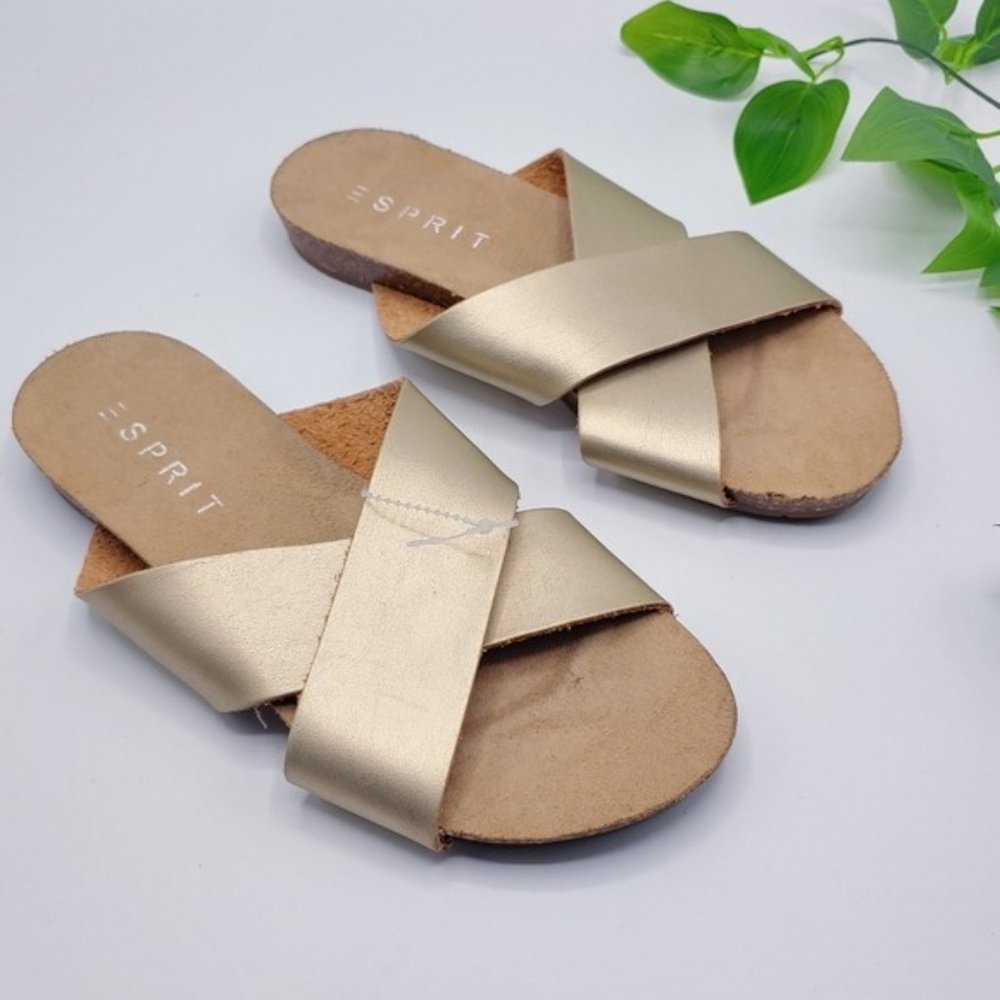 ESPRIT Gold Metallic Cross Sandals 6M Vacation Sandals New without box